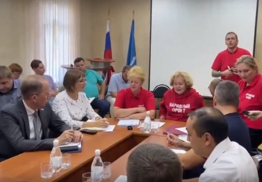 Ревизор из ОНФ Светлана Калинина подвела итог визита в Астрахань: чиновникам дали «срок"