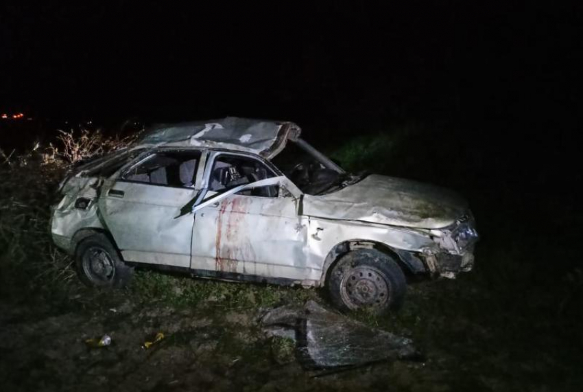 Под Астраханью водитель без прав устроил ДТП с погибшим и пострадавшим