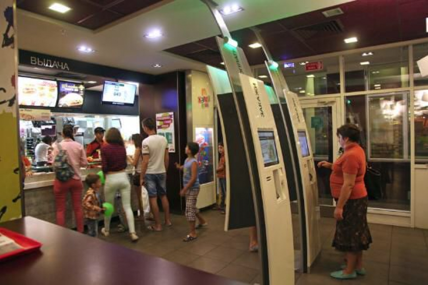 СМИ: Преемник ресторанов Макдональдс откроется в Астрахани 11 июля