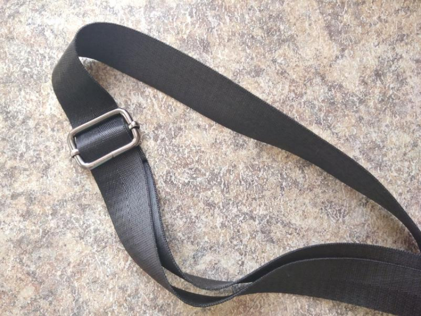 Астраханец получил срок за удушение полицейского ремнем сумки