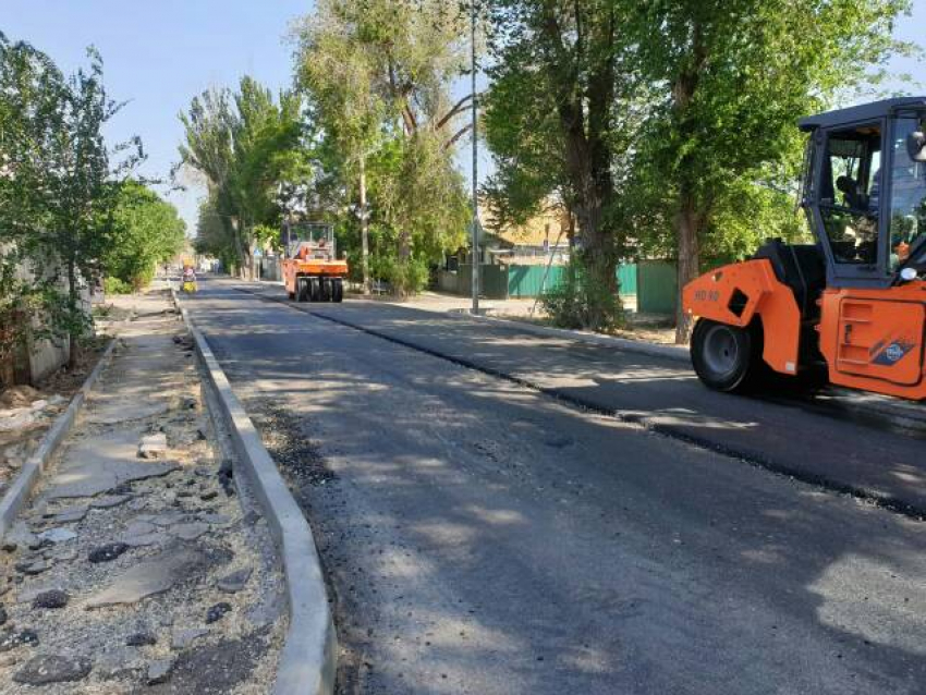 Дороги, ведущие к детским садам и школам, отремонтируют