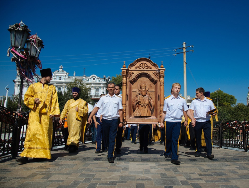 24 мая в Астрахани проведут божественную литургию и крестный ход