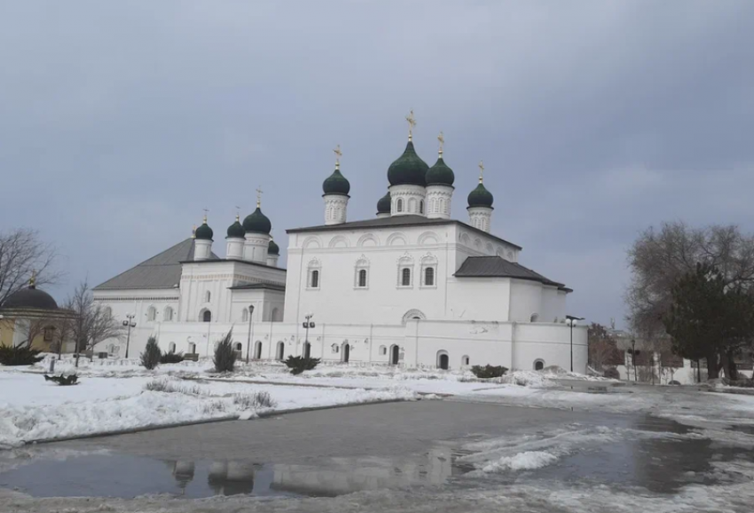 Астраханцам составили список адресов с купелями и храмами на Крещение и Рождество