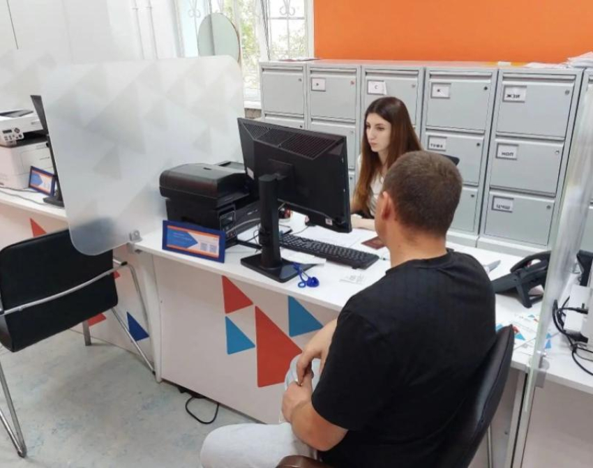 В Астраханской области насчитали около двух тысяч безработных