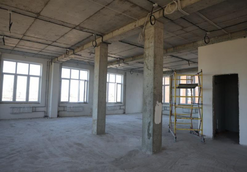 Больше 24 миллионов рублей исчезли при строительстве школы под Астраханью