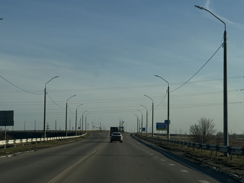 На астраханских автомобильных дорогах оборудовали шесть контрольных рубежей 