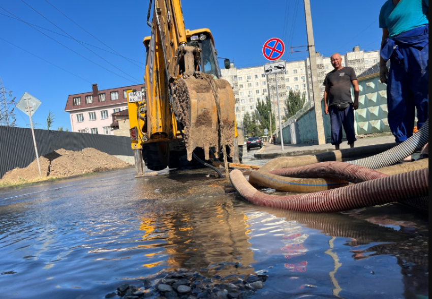 У астраханцев в Ленинском районе исчезла горячая вода