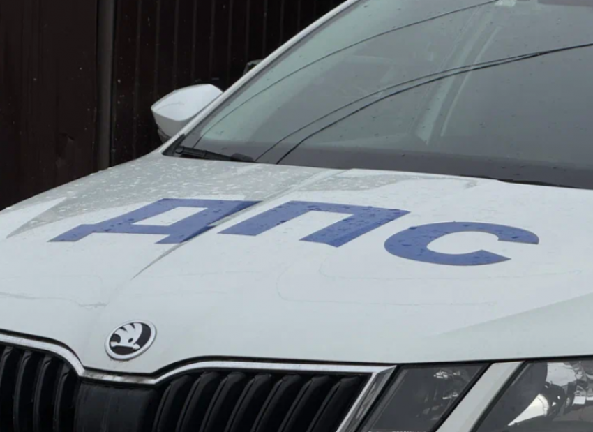 Пьяный астраханец устроил ДТП, оскорбил и ударил сотрудника полиции