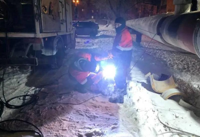 В Астрахани приступили к ремонту подземной тепловой сети в Советском районе