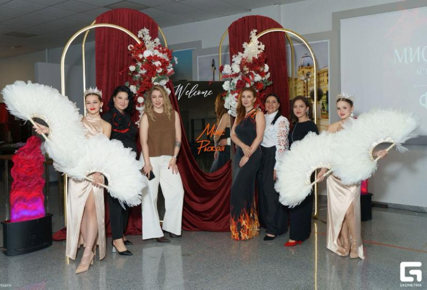 В Астрахани состоялся яркий финал конкурса «Мисс Рыжая»