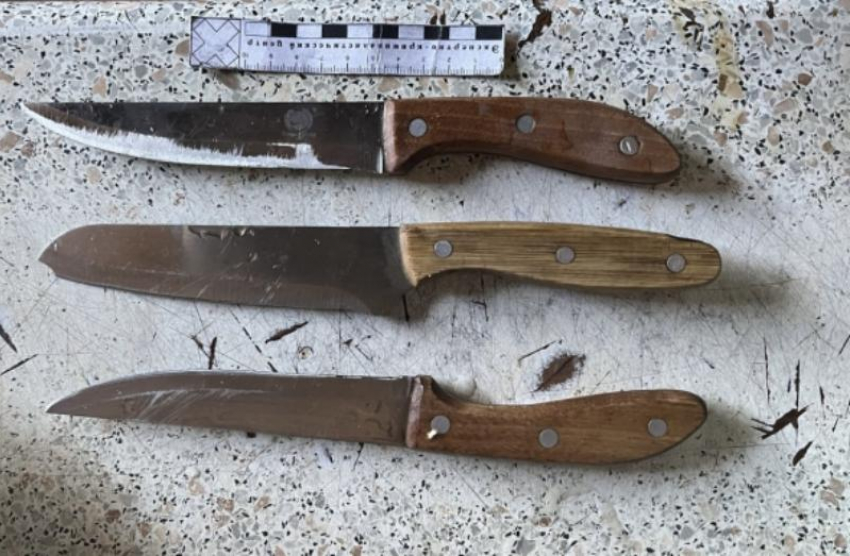 Астраханец чудом выжил после удара ножом в новогоднюю ночь