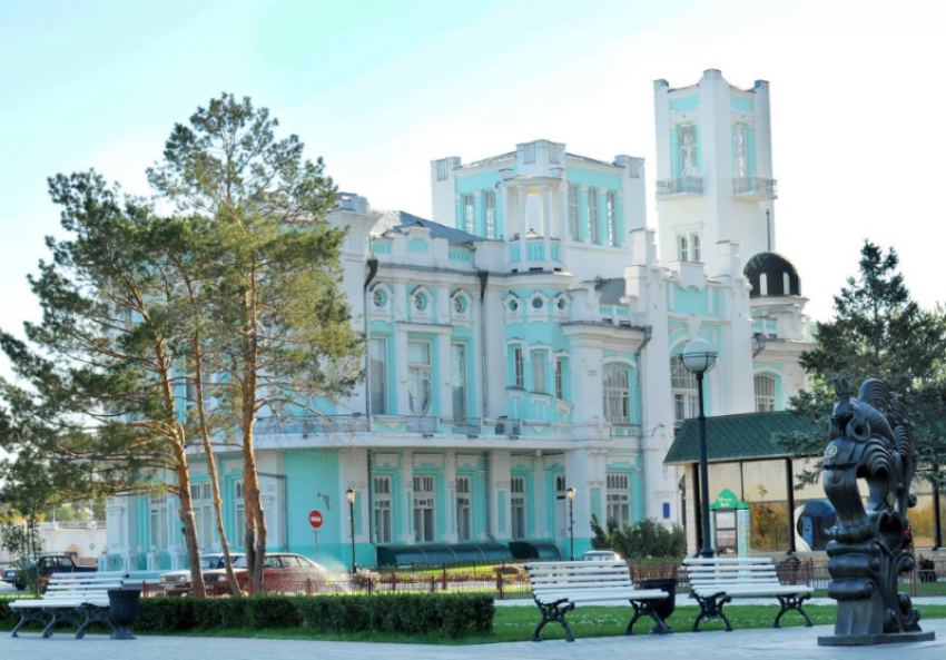 Астраханский Дворец бракосочетания закроют на капитальный ремонт
