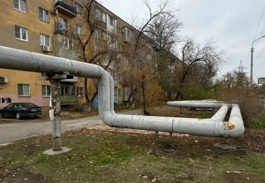 В Астрахани обнаружили бесхозяйные коммунальные сети на девяти улицах