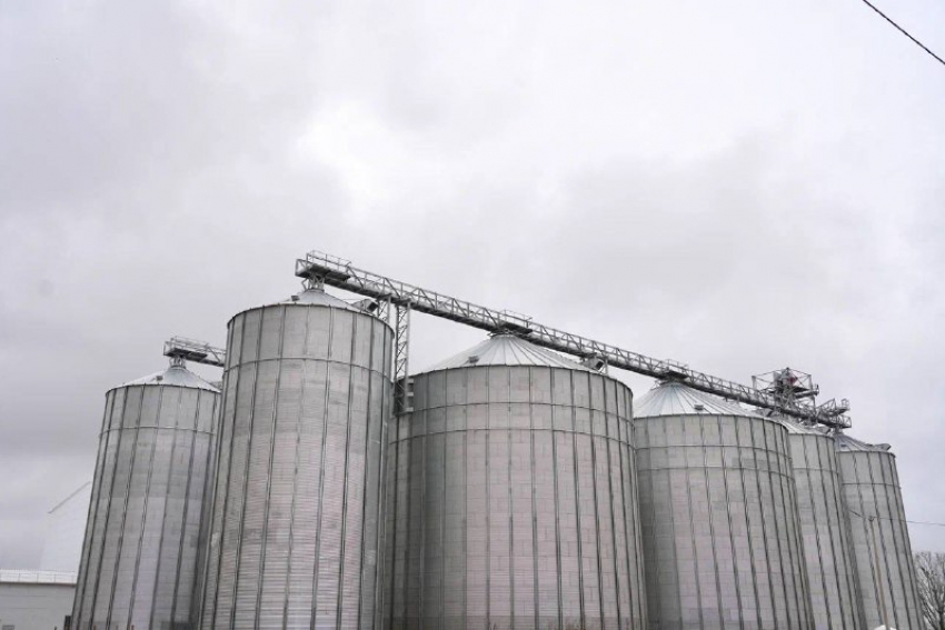 Под Астраханью готовится к запуску новый завод