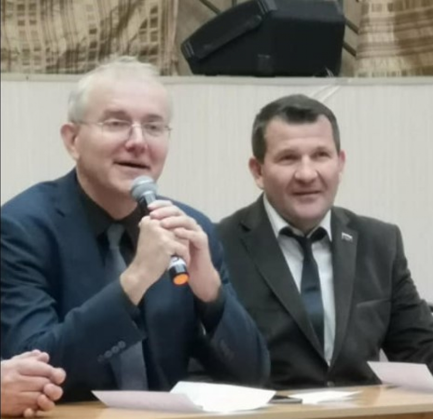 Василий Ворох и другие близкие соратники Шеина покинули Справедливую Россию