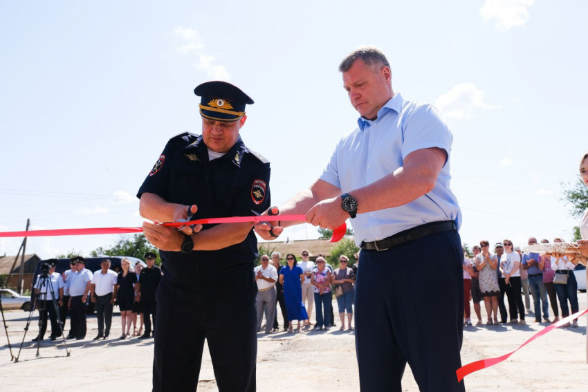 По поручению Игоря Бабушкина в Енотаевском районе открыли новый полицейский участок