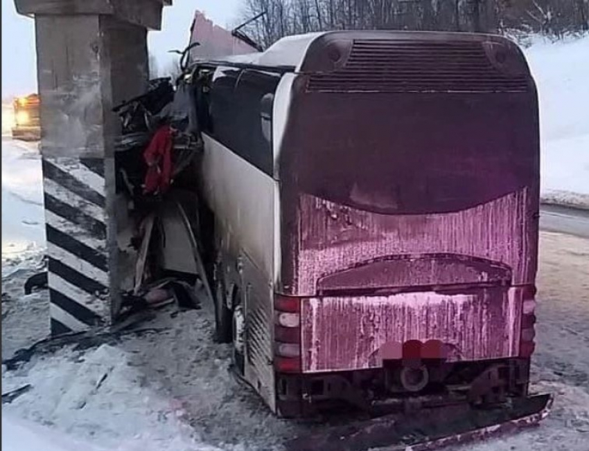 В Астрахань привезли тела погибших в ДТП с автобусом под Рязанью 