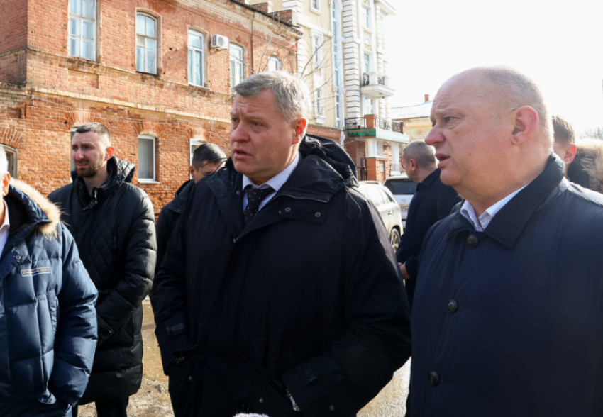 Игорь Бабушкин попросил отчета по всем прорывам канализации в Астрахани