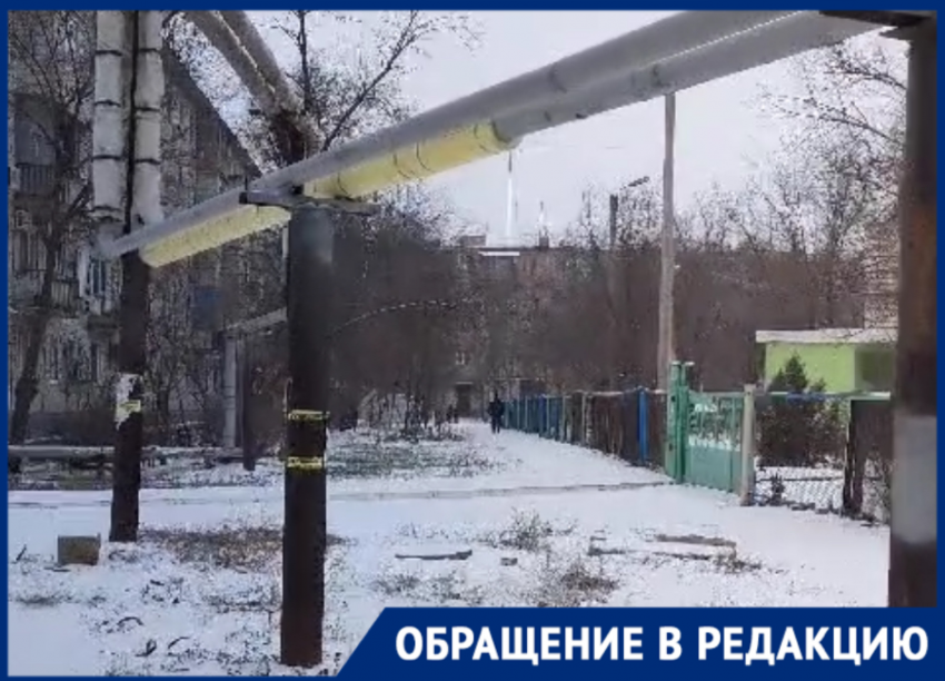Астраханцы с улицы Кубанская вошли в морозную зиму с голыми трубами