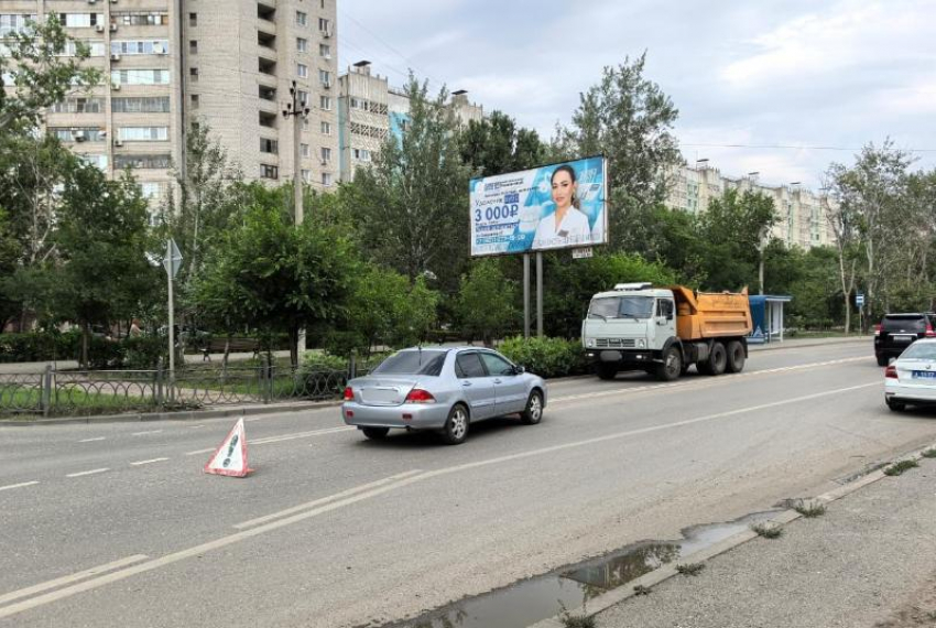 В Астрахани сбили застывшего на дороге 11-летнего велосипедиста