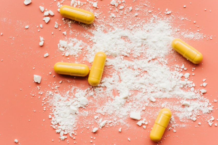 105 астраханцев отравились наркотиками