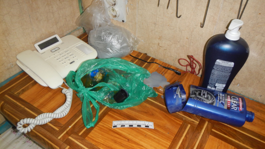 Астраханец пытался передать заключённому наркотики во флаконе из-под шампуня