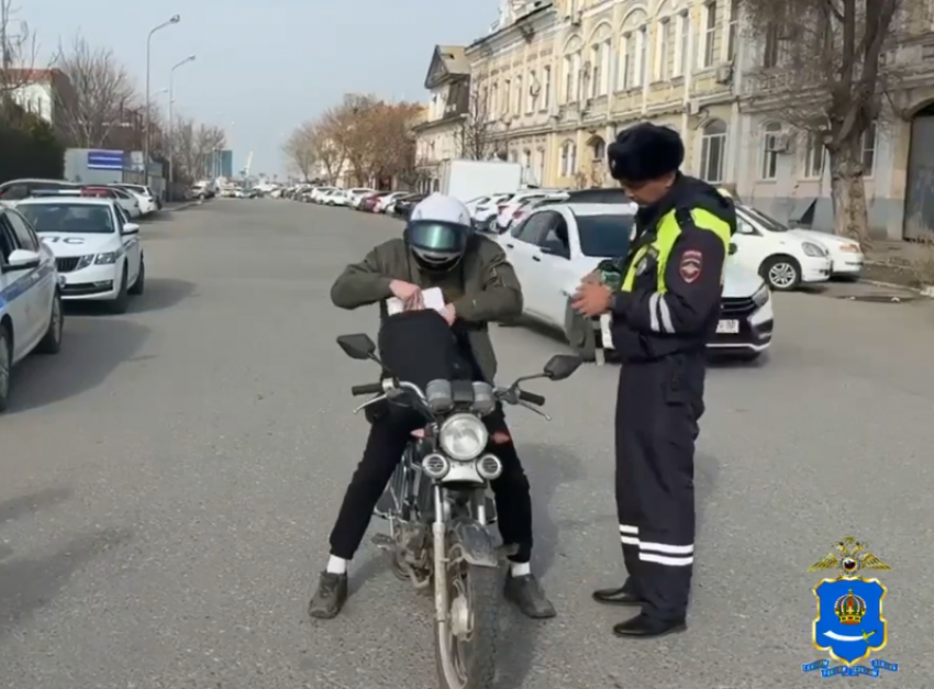 За год на астраханских дорогах случилось 54 ДТП с водителями мототехники