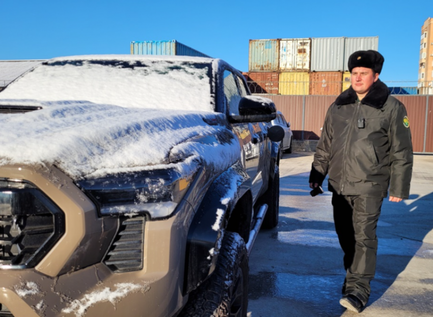В Астраханскую область доставили рекордное количество иностранных автомобилей