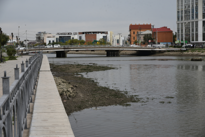 В Астрахани отключат холодную воду для прочистки водоёмов от мусора