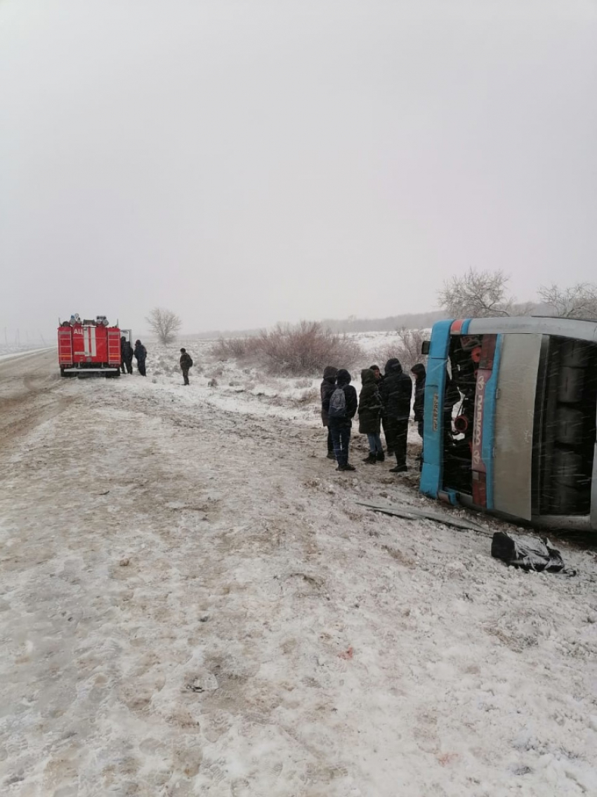 14 человек пострадали в ДТП с пассажирским автобусом под Астраханью 