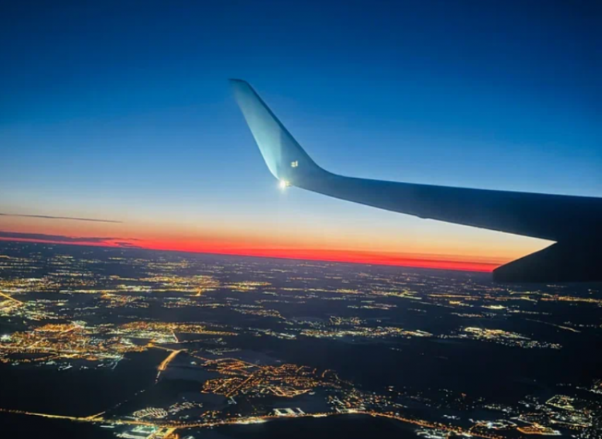 В Астраханском аэропорту задержали сонного мужчину с подозрительными веществами