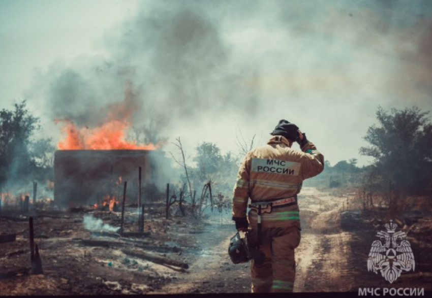 За полгода в Астраханской области на пожарах погибли 27 человек