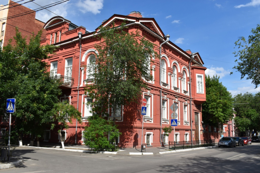 В Астрахань приехал ленинградский андеграунд 
