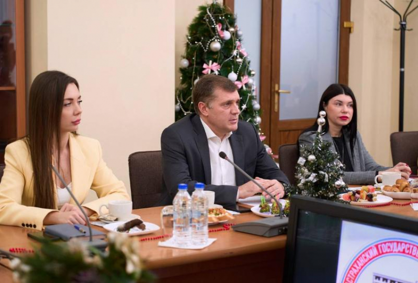 На территории Астраханского госуниверситета хотят построить падел-корт