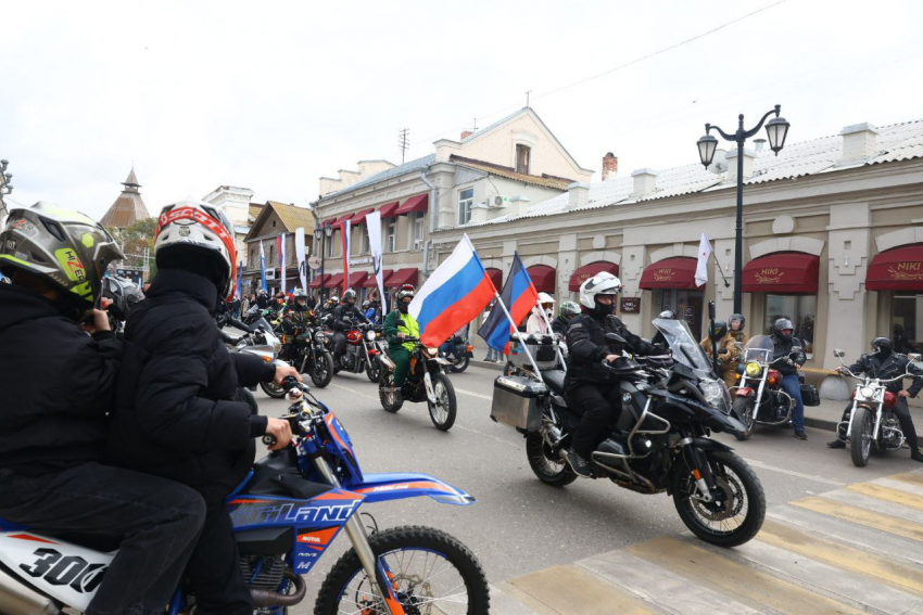 В Астрахани прошло закрытие мотосезона