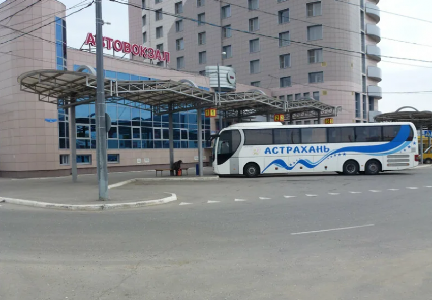 Более 30 тысяч жителей Астраханской области остались без транспорта