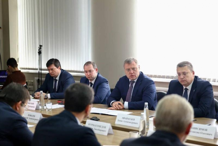 Астраханский губернатор о грузообороте: «Таких показателей не было более 10 лет»