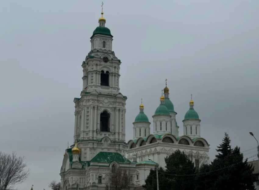 9 Мая в центре Астрахани установят ограничения на проезд автомобилей