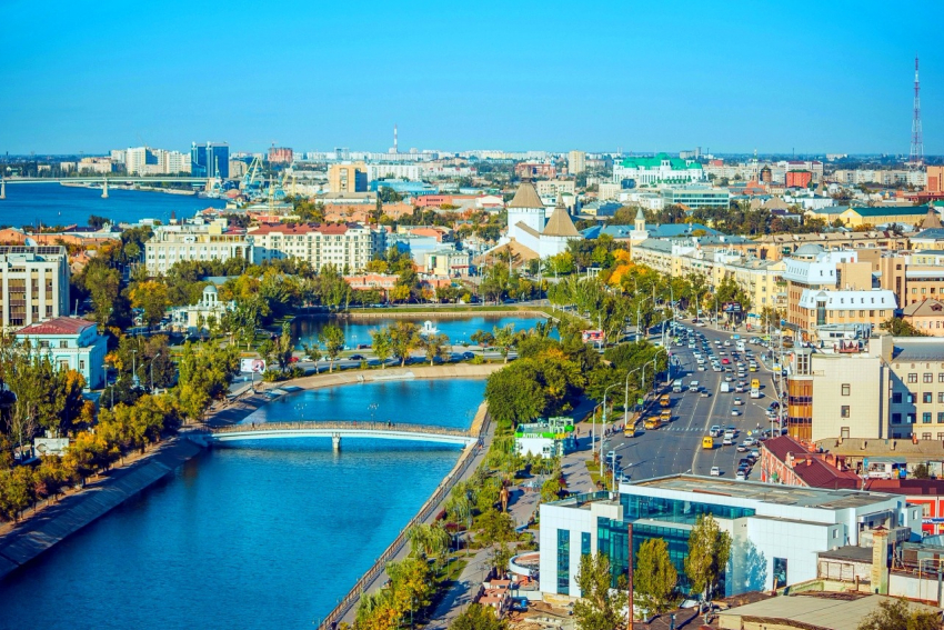 Астрахань заняла 70-е место в рейтинге крупнейших городов России по уровню зарплат 