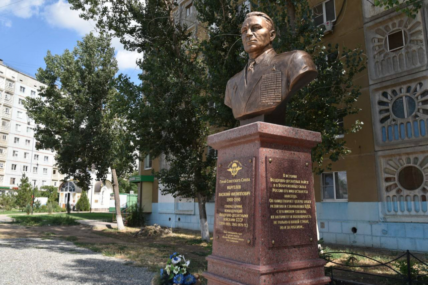 В Астрахани 2 августа десантники встретятся у памятника В.Ф. Маргелову