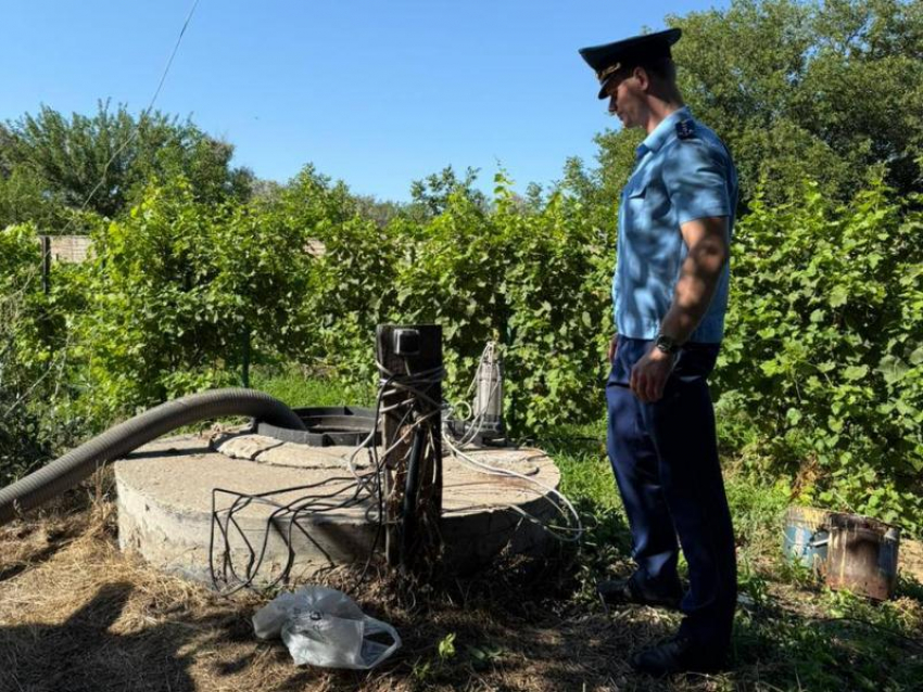 В канализационном коллекторе под Астраханью погибли двое мужчин