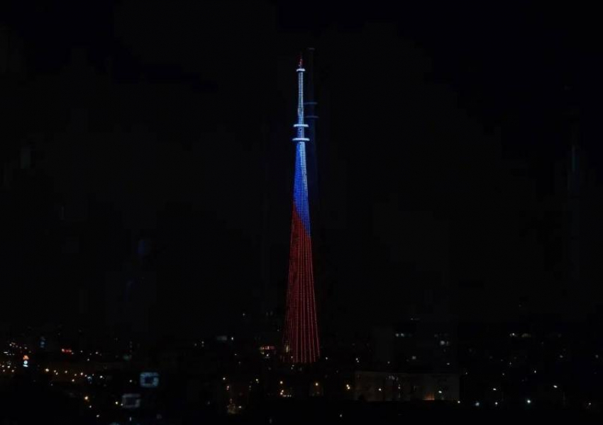 Астраханская телебашня будет несколько дней поздравлять женщин с праздником