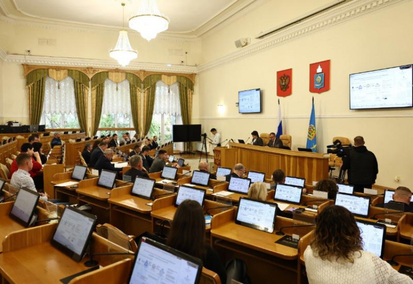 Отличившимся в ходе СВО астраханцам бесплатно выдают земельные участки