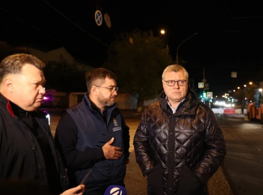 Игорь Бабушкин оценил благоустройство улицы Боевой и указал на лишнюю рекламу