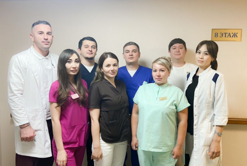 Астраханские врачи спасли впавшую в кому после ДТП девушку