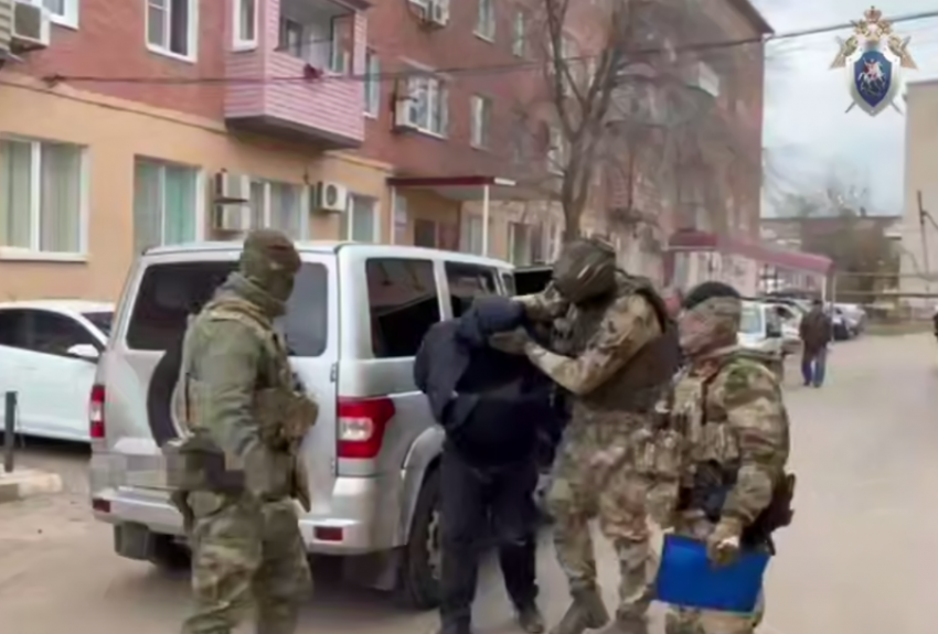 Астраханец присвоил выплаты родителей погибшего участника СВО