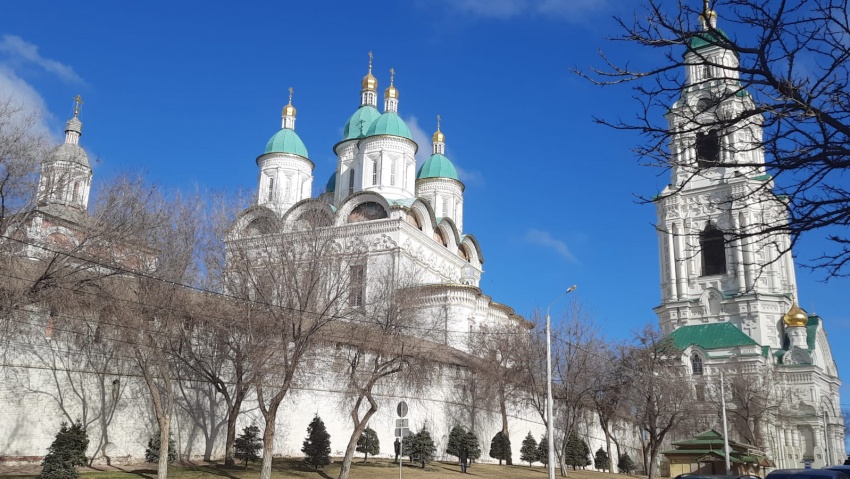 Сегодня в Астрахани будет тепло, солнечно и безветренно