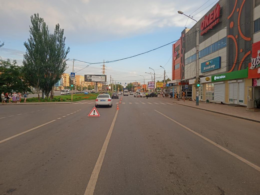 Ниссаны атакуют: за сутки в Астрахани 2 наезда на пешеходов