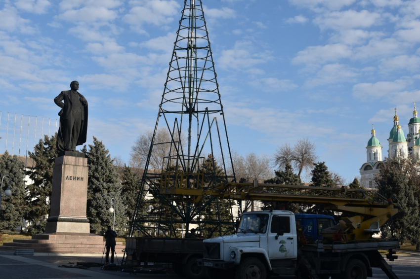 В центре Астрахани скоро появится главная ёлка города