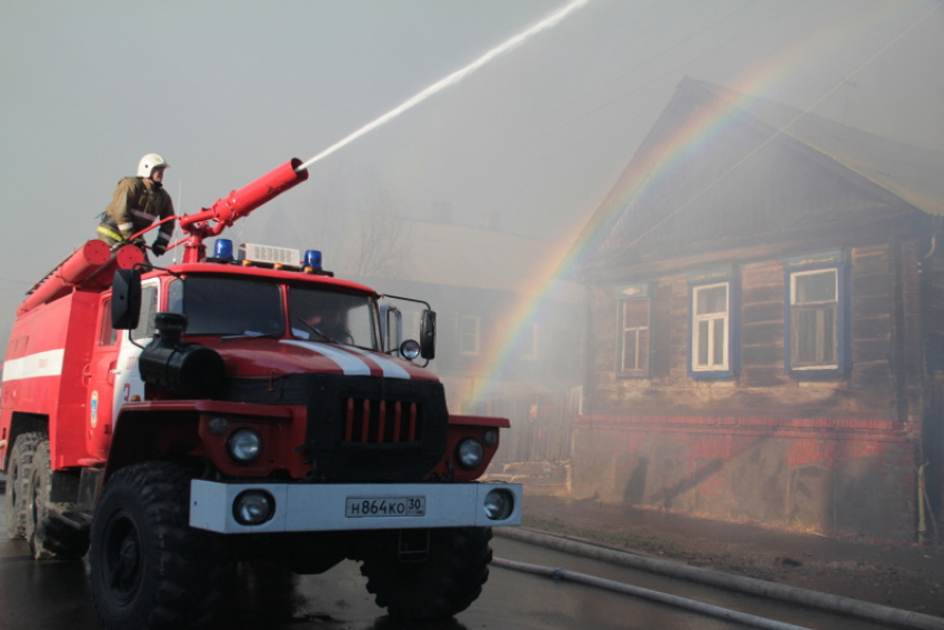 Названа самая частая причина пожаров в Астрахани